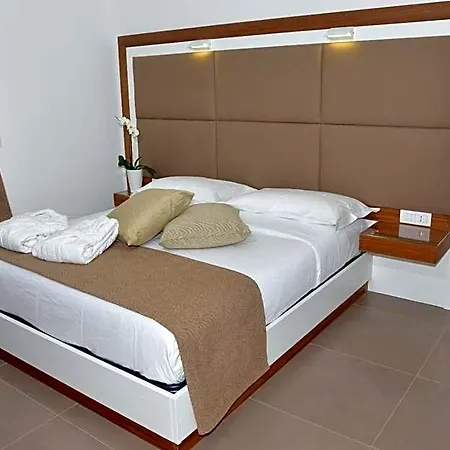 Bed & Breakfast La Movida 4*