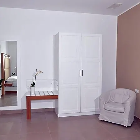 La Movida Bed & Breakfast