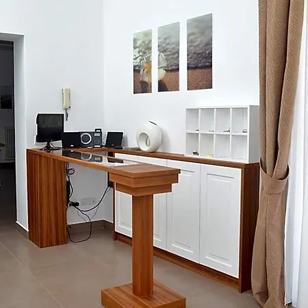 Bed & Breakfast La Movida 4*